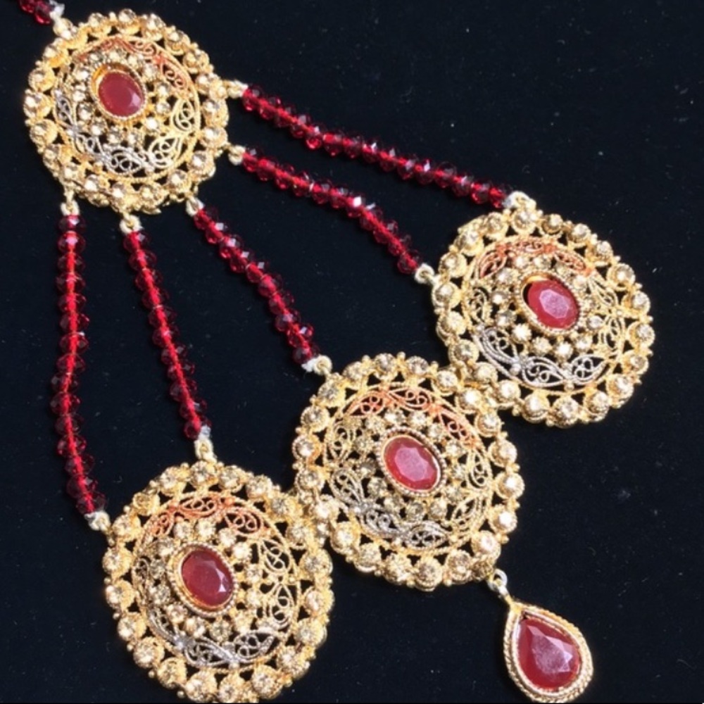 Pakistani Indian bridal jewelry